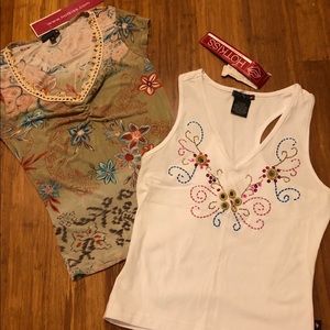 NEW Juniors HOT KISS Shirts Tops M